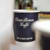 Dobbeltlagskop med 'Peter Larsen Kaffe' logo